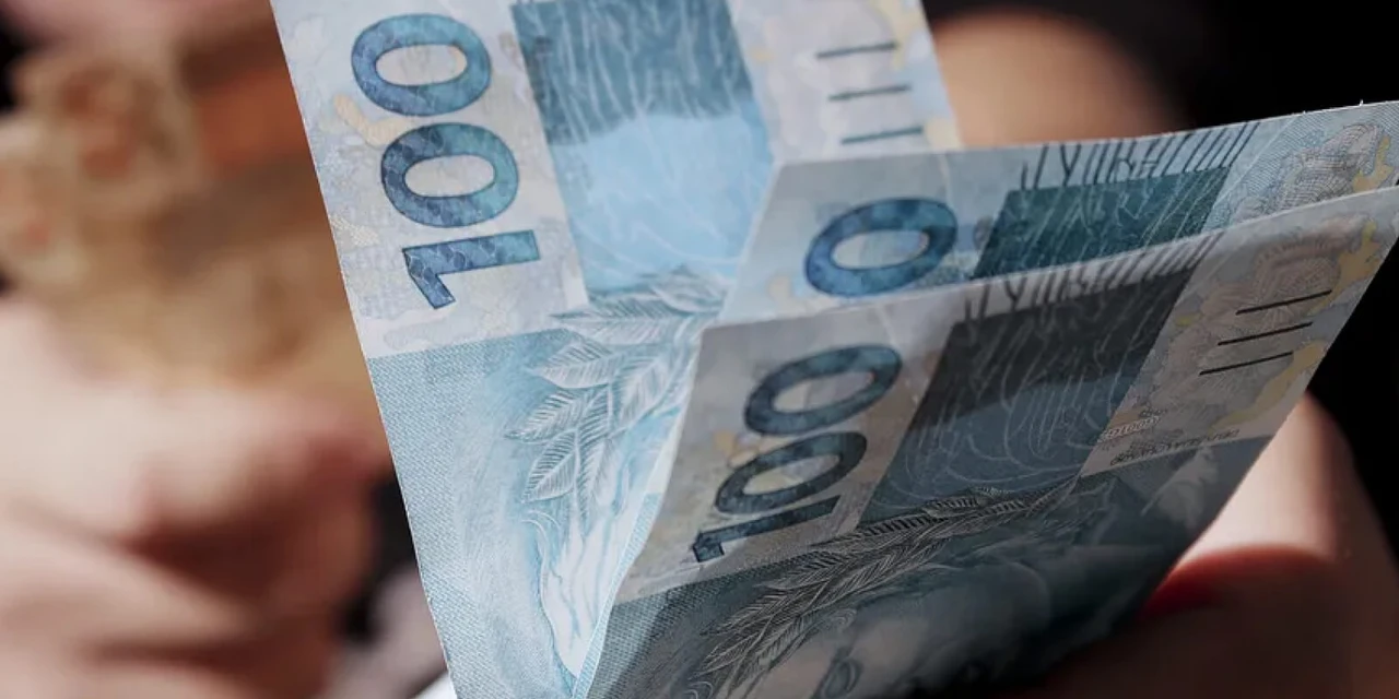 Prefeitura de Piraí do Sul antecipa primeira parcela do 13º salário