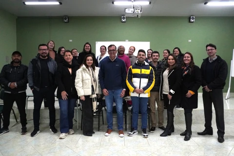 Prefeito Rildo anuncia reajuste salarial para professores e cumpre piso nacional do magistério