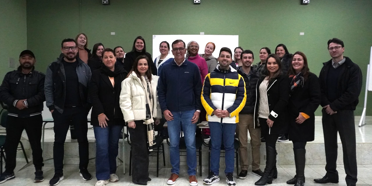 Prefeito Rildo anuncia reajuste salarial para professores e cumpre piso nacional do magistério