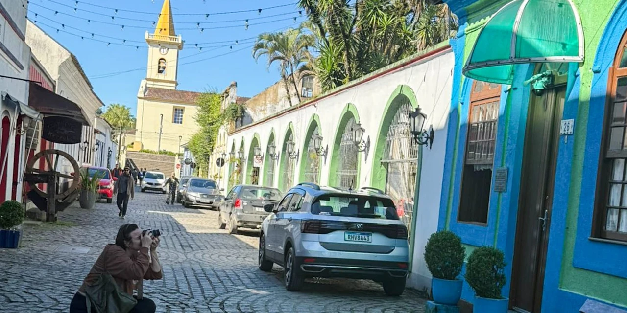 Projeto Fachadas e Platibandas – Outros Olhares para o Patrimônio -  valoriza a arquitetura do litoral paranaense