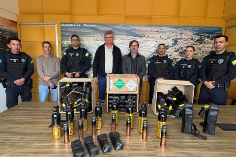 Guarda Civil Municipal de Jaguariaíva recebe novos equipamentos para fortalecer trabalho