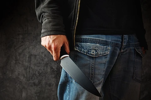 Homem é preso em flagrante após tentar cometer roubos no centro de Piraí do Sul