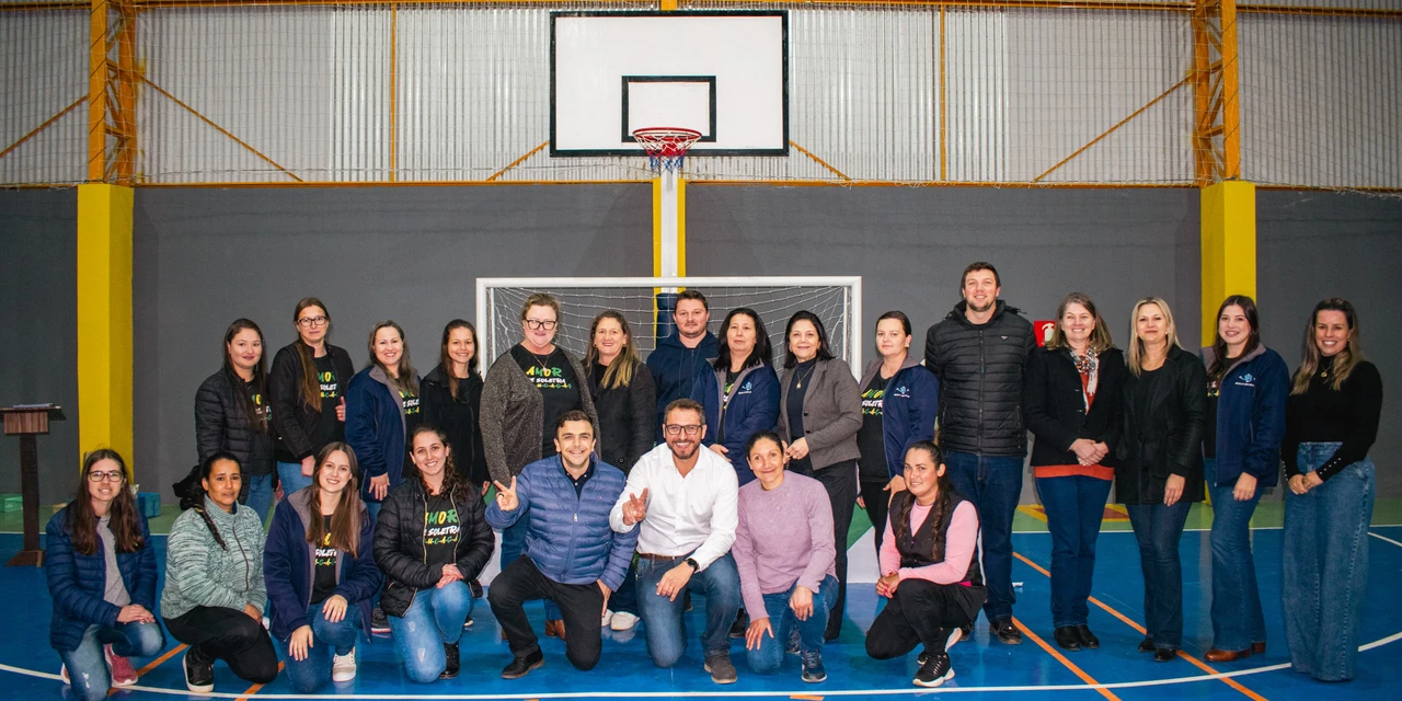 Aliel Machado entrega novo ginásio de R$ 1 milhão e anuncia 20 novas casas para Ipiranga