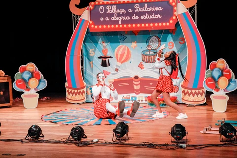 “O Palhaço, a Bailarina e a Alegria de Estudar” chega às escolas rurais de Ipiranga