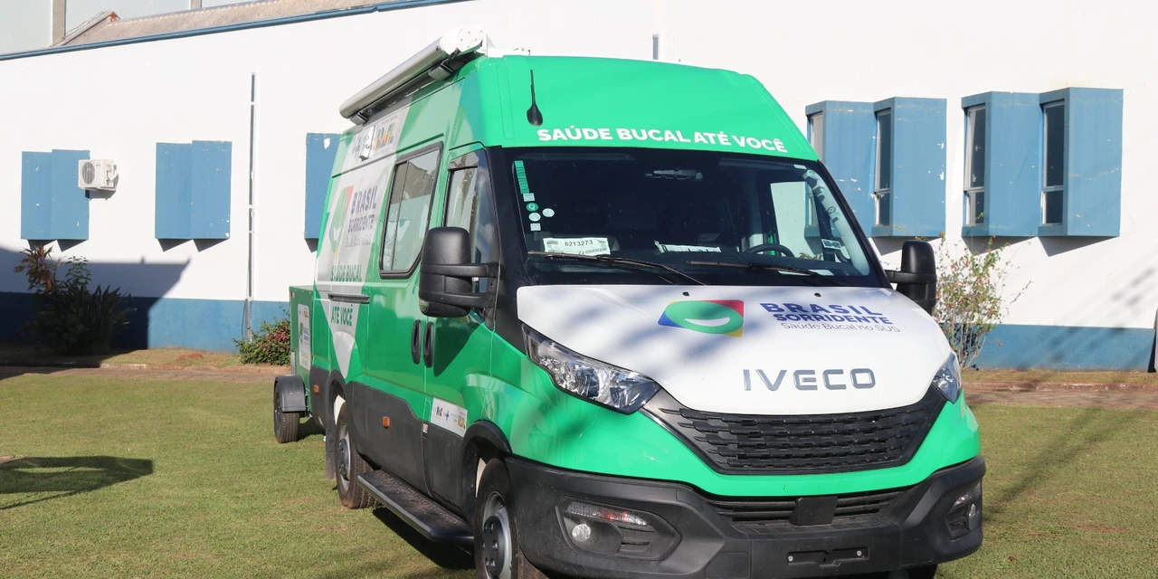 Tibagi recebe Unidade Móvel Odontológica através do deputado Toninho Wandscheer