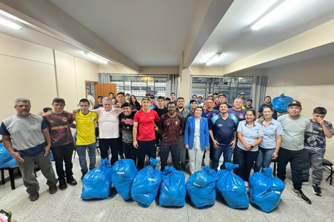 Prefeitura destina materiais esportivos a equipes de Ponta Grossa