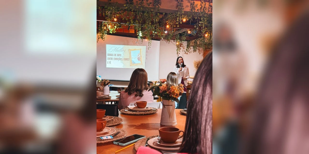 Mabel Canto participa de evento para mulheres em Palmeira