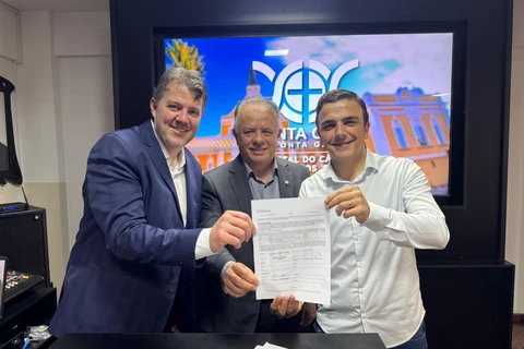 Aliel e Santa Casa de PG assinam contrato para compra de novo equipamento contra o câncer