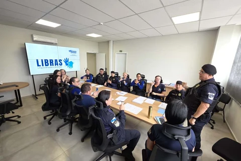 Prefeitura promove curso de Libras para servidores