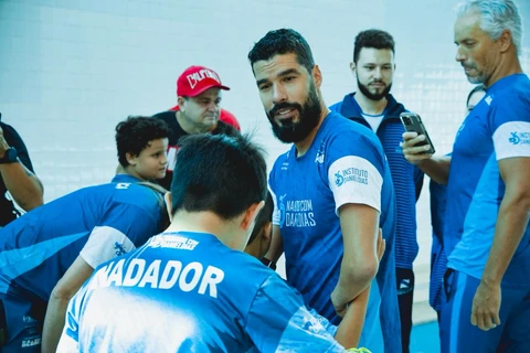 Prefeitura e Daniel Dias vão lançar novo núcleo de paranatação em Ponta Grossa