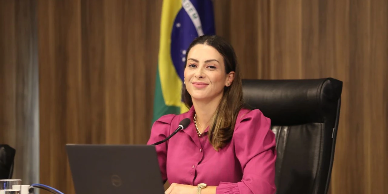 Projeto que busca oferecer teste genético para a detecção do câncer de mama no PR avança na CCJ