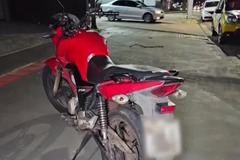 Pai abandona filho de 7 anos ferido após causar acidente em Maringá