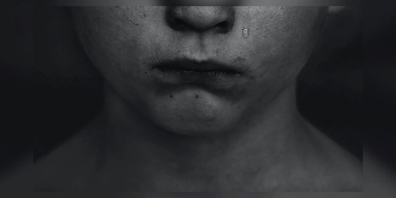 Criança tocada pelo pai em evento público no PR disse que não foi a primeira vez, afirma delegada