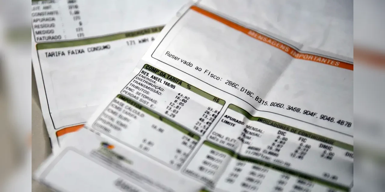 Aneel mantém bandeira para vermelha 1 na conta de luz em novembro