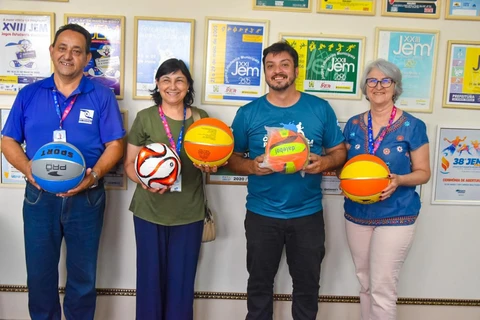 Prefeitura destina materiais esportivos para instituições da comunidade PcD