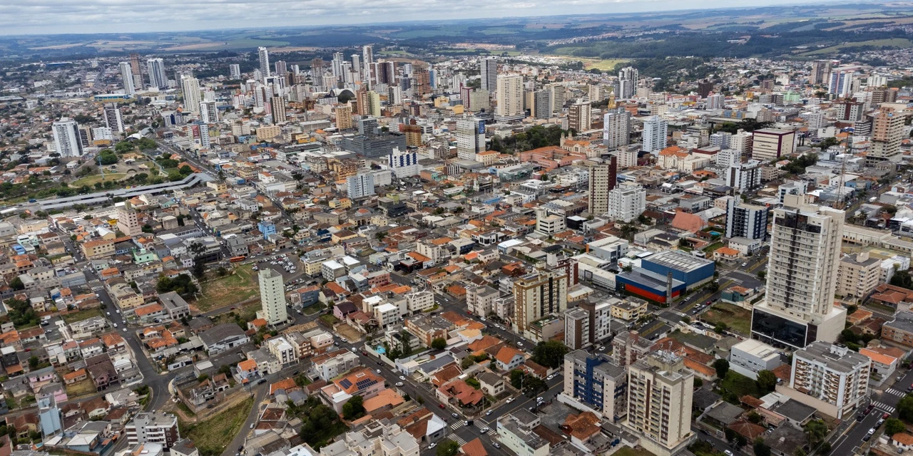 Prefeitura agiliza alvarás e intensifica fiscalização sobre obras irregulares