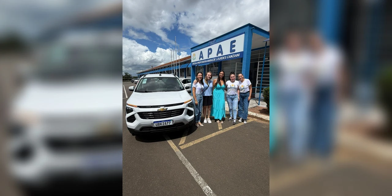 Verba de Mabel garante carro para APAE de PG