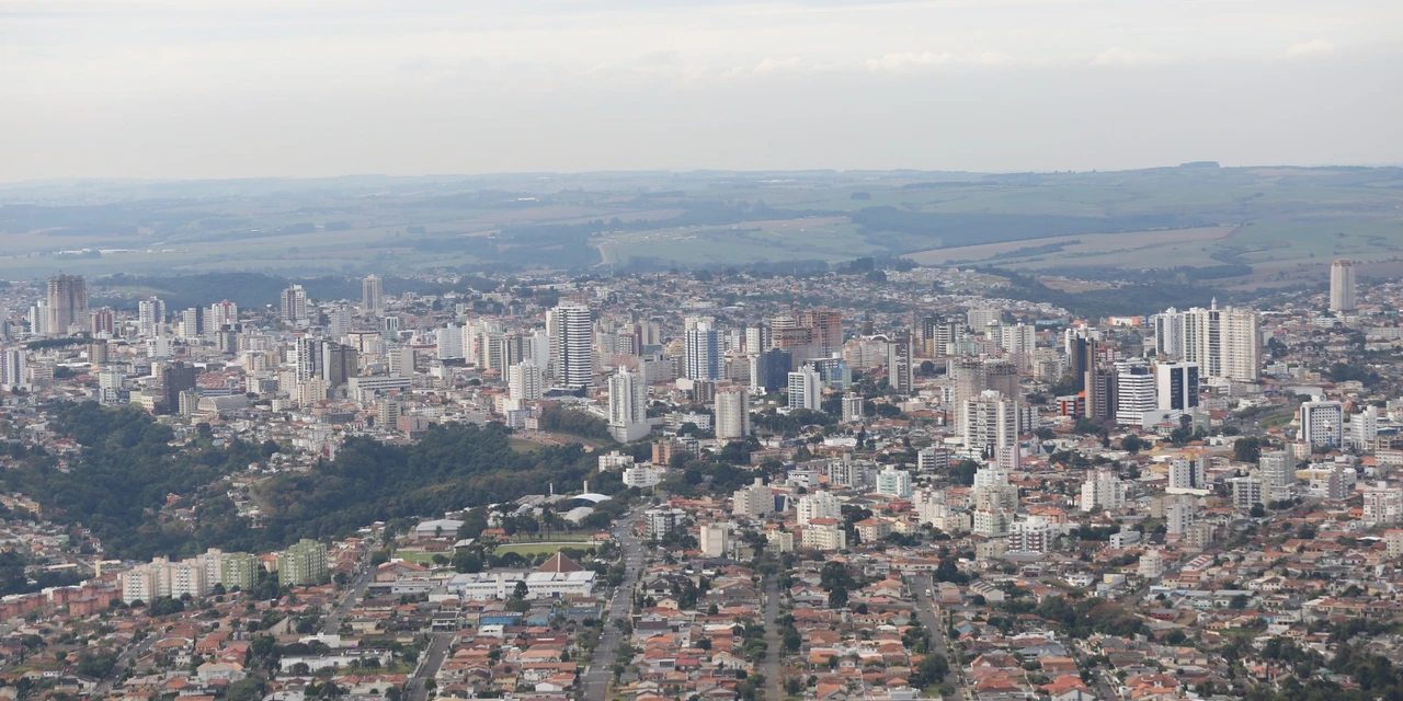 Ponta Grossa registra crescimento de 9,3% na abertura de empresas e reforça ambiente favorável ao empreendedorismo