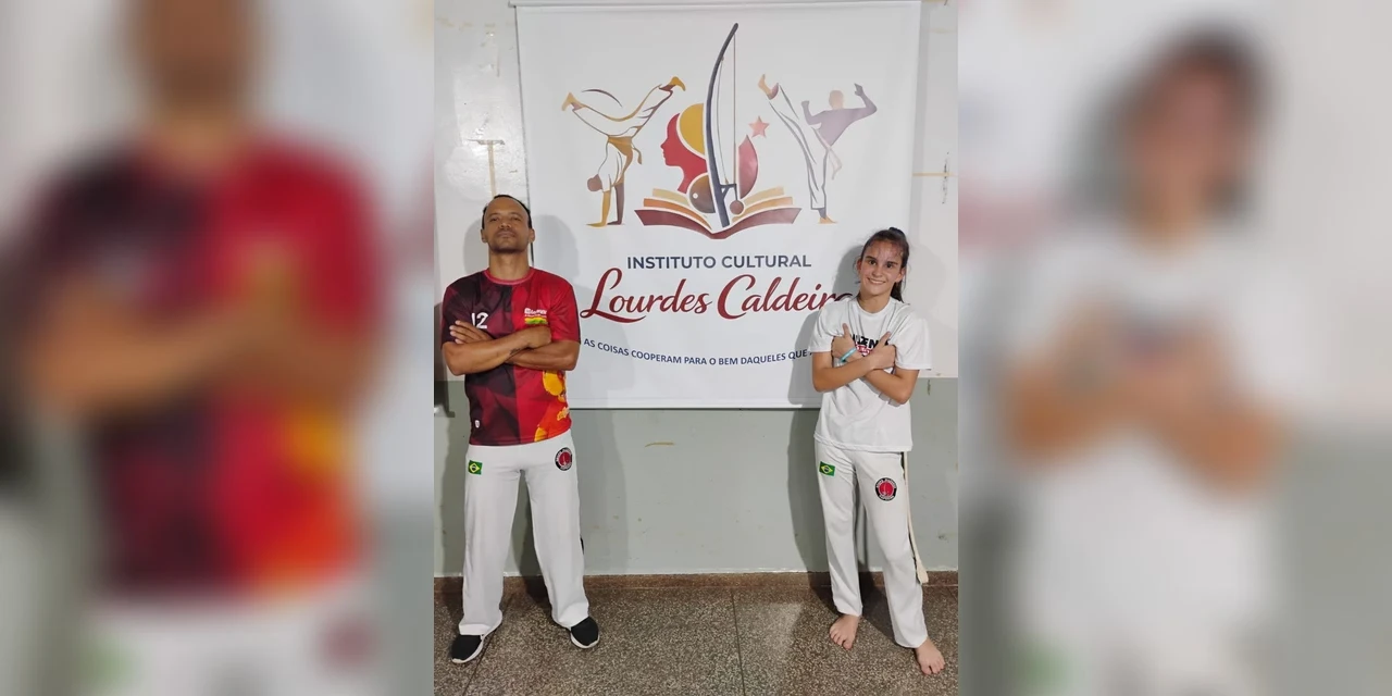 Boo Capoeira assina contrato com Volta ao Mundo Bambas