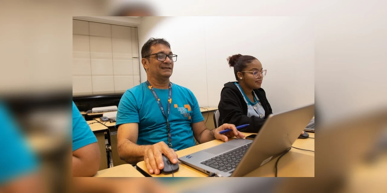 Sesc EAD EJA abre vagas gratuitas em 12 estados