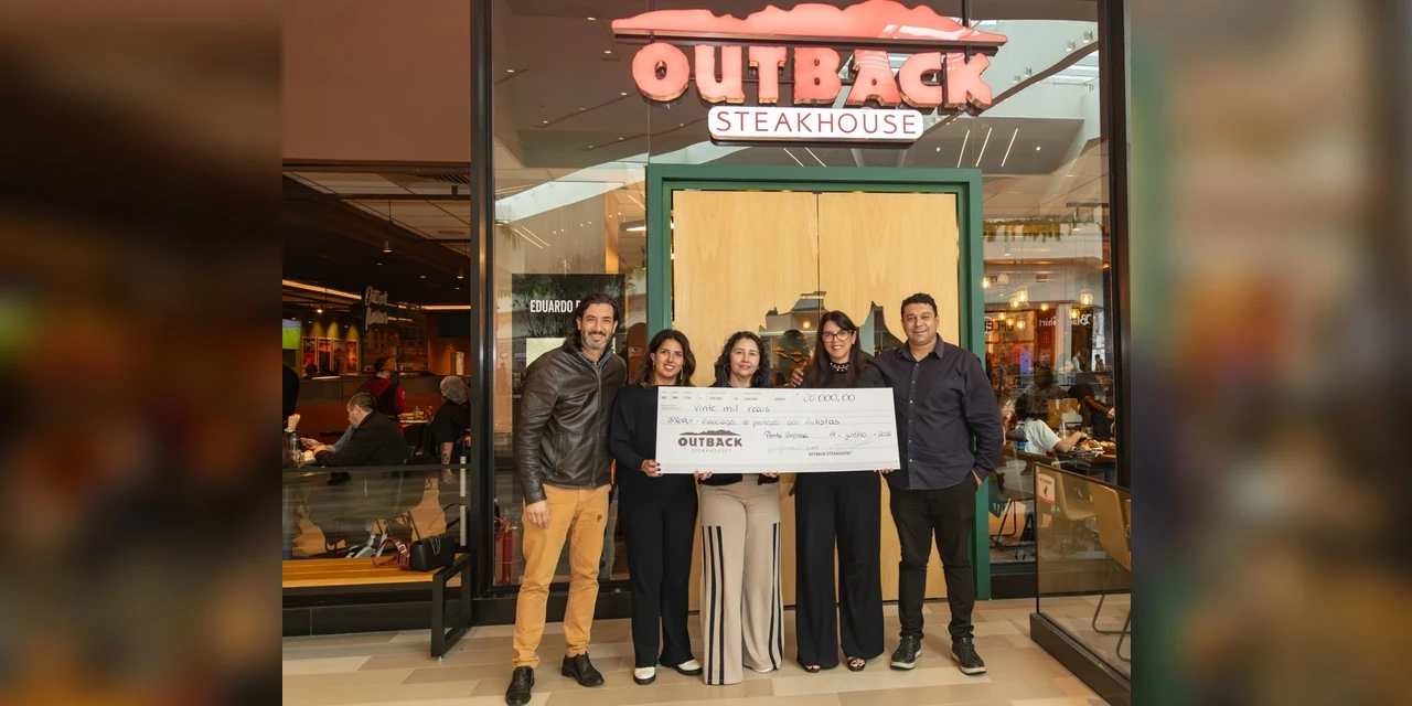 Outback doa R$ 20 mil em gift cards para Associação de Proteção dos Autistas de Ponta Grossa