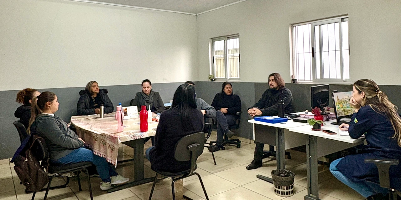Capacitação prepara equipes de UBSs de Castro para receberem aplicativo de agendamento de consultas odontológicas