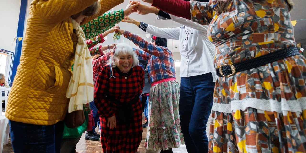 Cecon Nova Rússia realiza Baile Junino nesta quarta-feira (24)