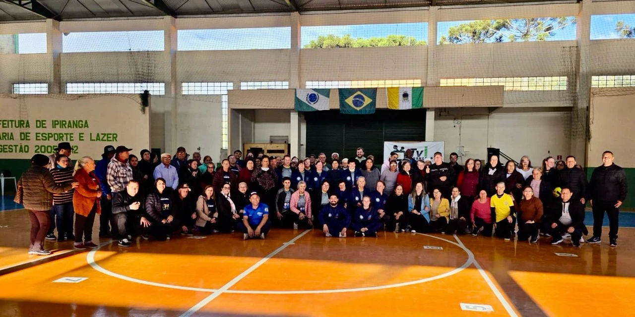 Festival de Integração da Melhor Idade dos Campos Gerais reúne idosos de quatro municípios em Ipiranga