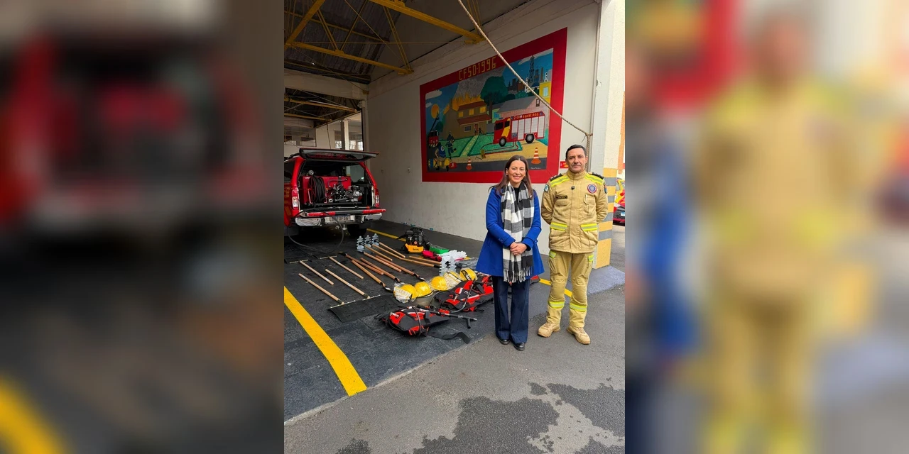 Corpo de Bombeiros de PG recebe equipamentos de Mabel