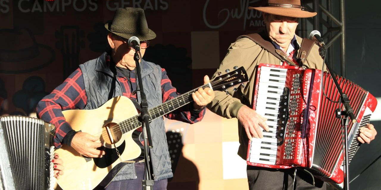Concurso de Música Sertaneja dos Campos Gerais terá mais de R$ 18 mil em prêmios; inscrições estão abertas