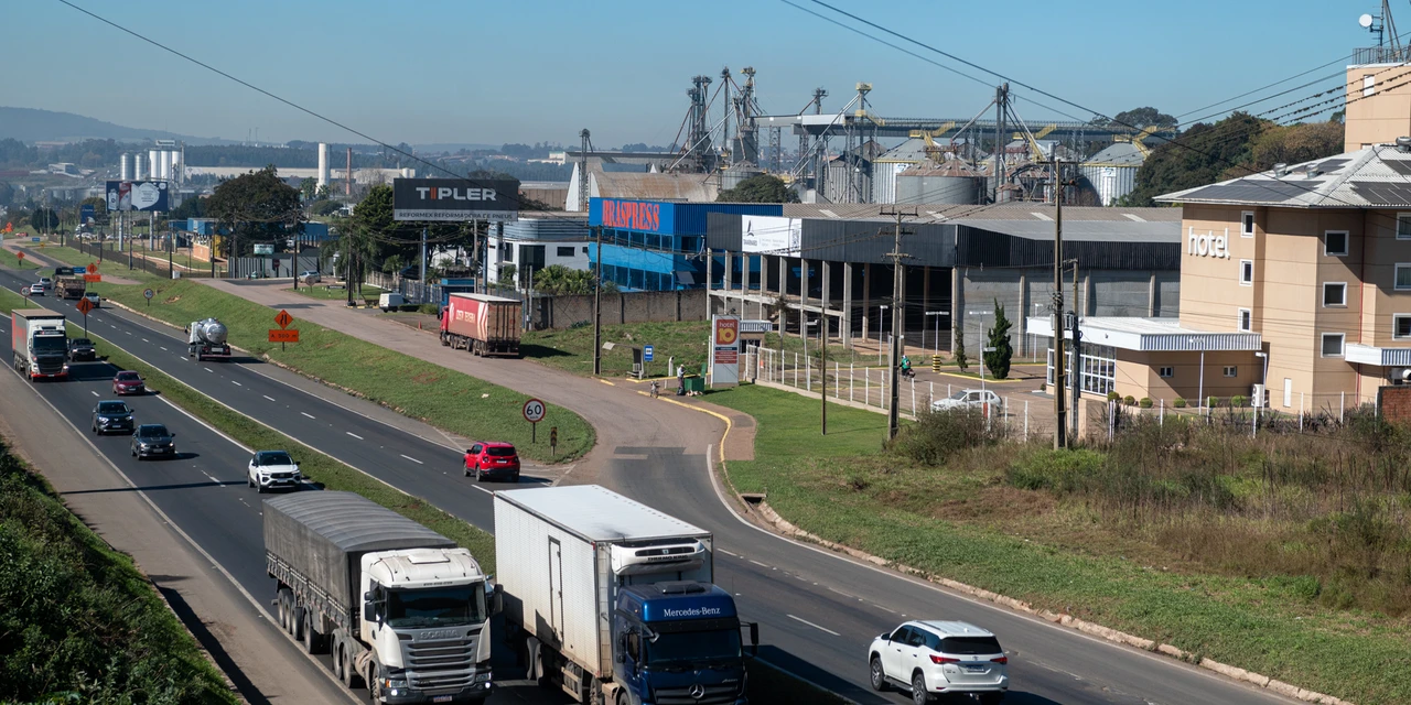 Ponta Grossa se destaca na geração de empregos e conquista posições de liderança no Paraná e no Brasil
