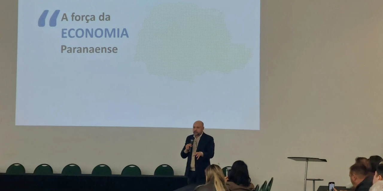 Palestra de Edson Vasconcelos marca início de novo ciclo de diálogo político na ACIPG