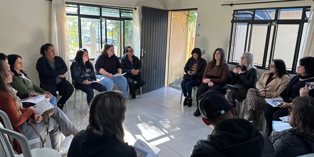 Serviço de Acolhimento Familiar promove capacitação para novas famílias acolhedoras